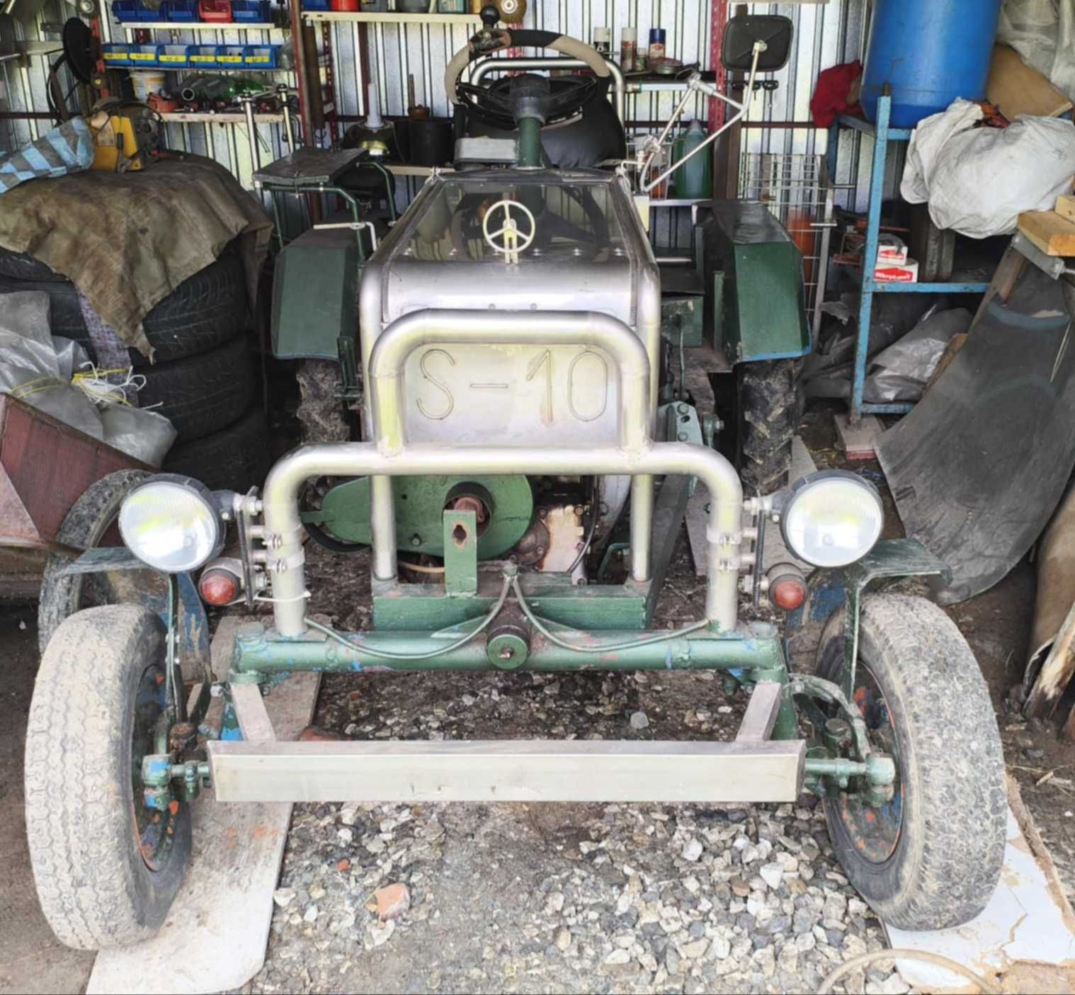 Traktor-papaj silnik S10 diesel