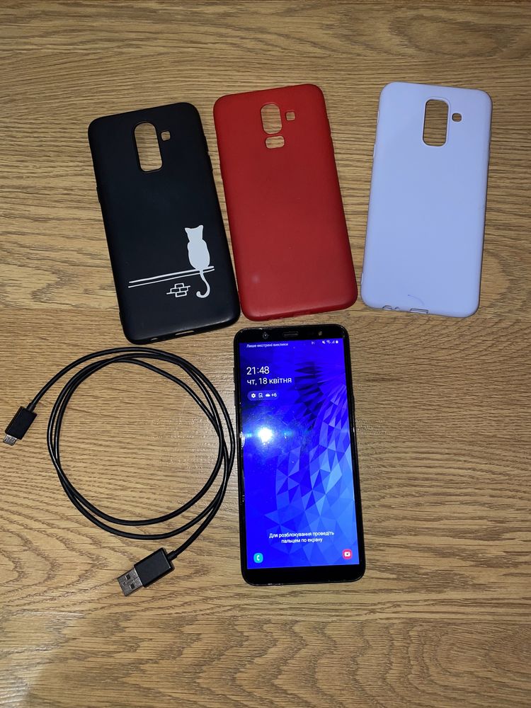 Продам Samsung Galaxy J8 SM-J810F 3/32 GB