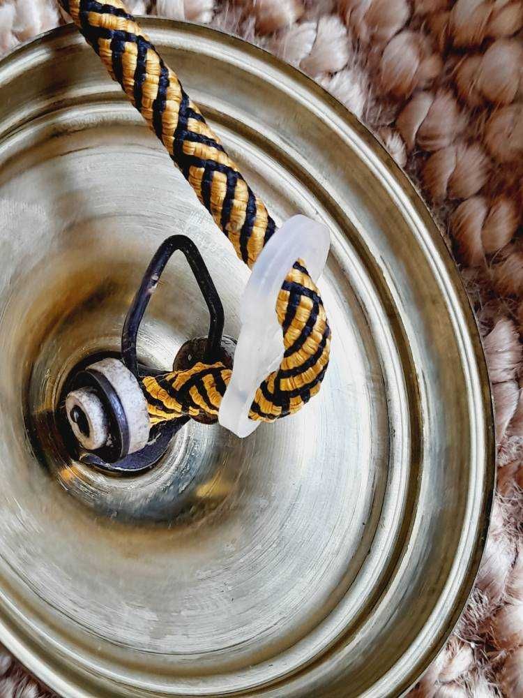 Wisząca lampa art deco nad stół