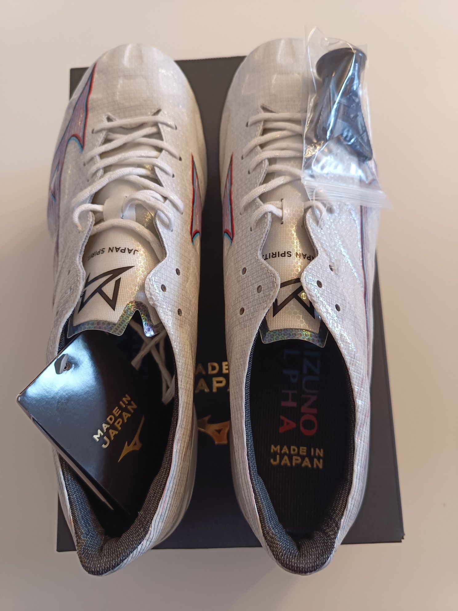 Buty piłkarskie korki NOWE Mizuno Alpha Japan Mix 42,5