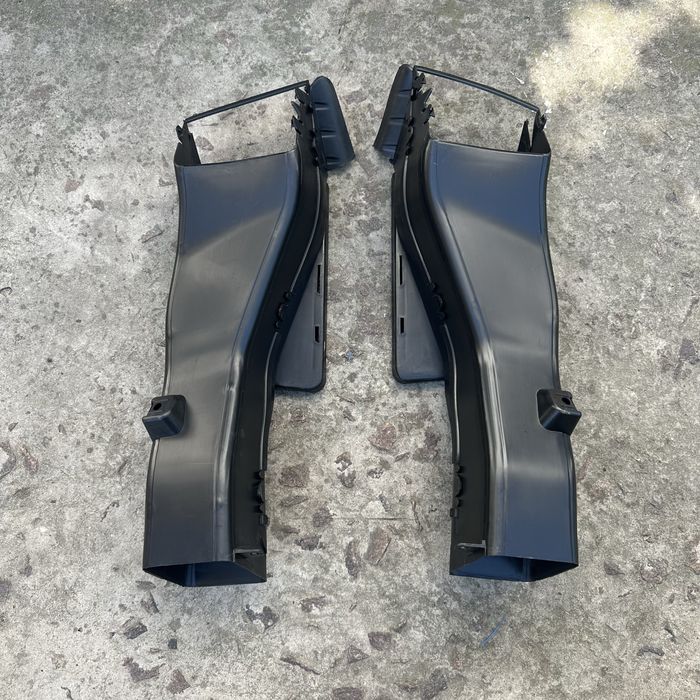 Воздуховод бмв х5 е70 х6 е71 повітряний дефлектор bmw X5 E70 X6 E71