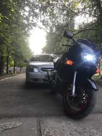 СРОЧНО ПРОДАМ кавасаки zzr 400-2