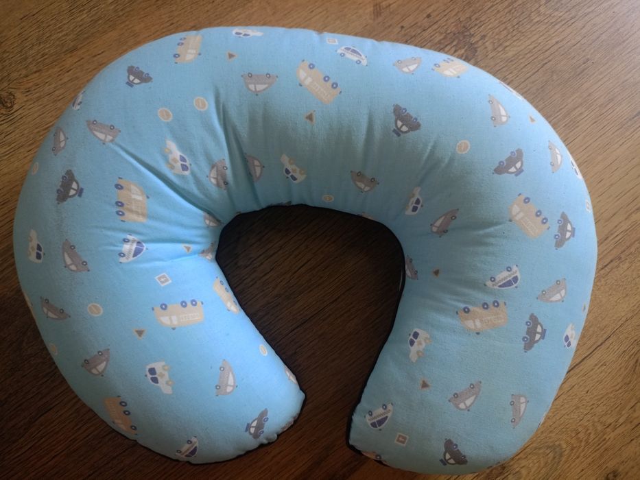 Poduszka do karmienia
