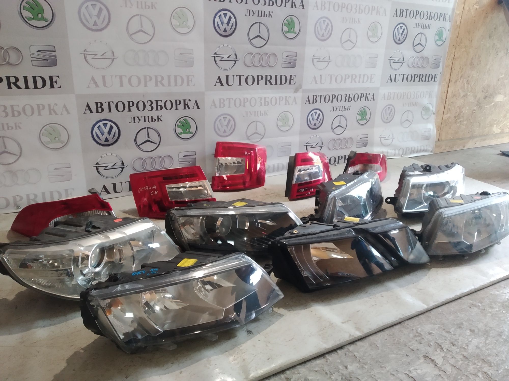Фара фари фары Шкода Суперб Октавія А7 skoda superb 2 oktavia a7