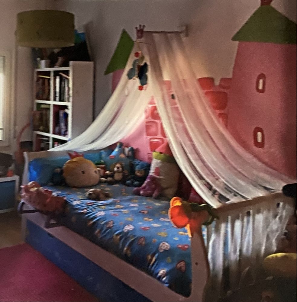 Cama menina com gavetão