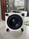 Triangle Thetis 320 - subwoofer aktywny.