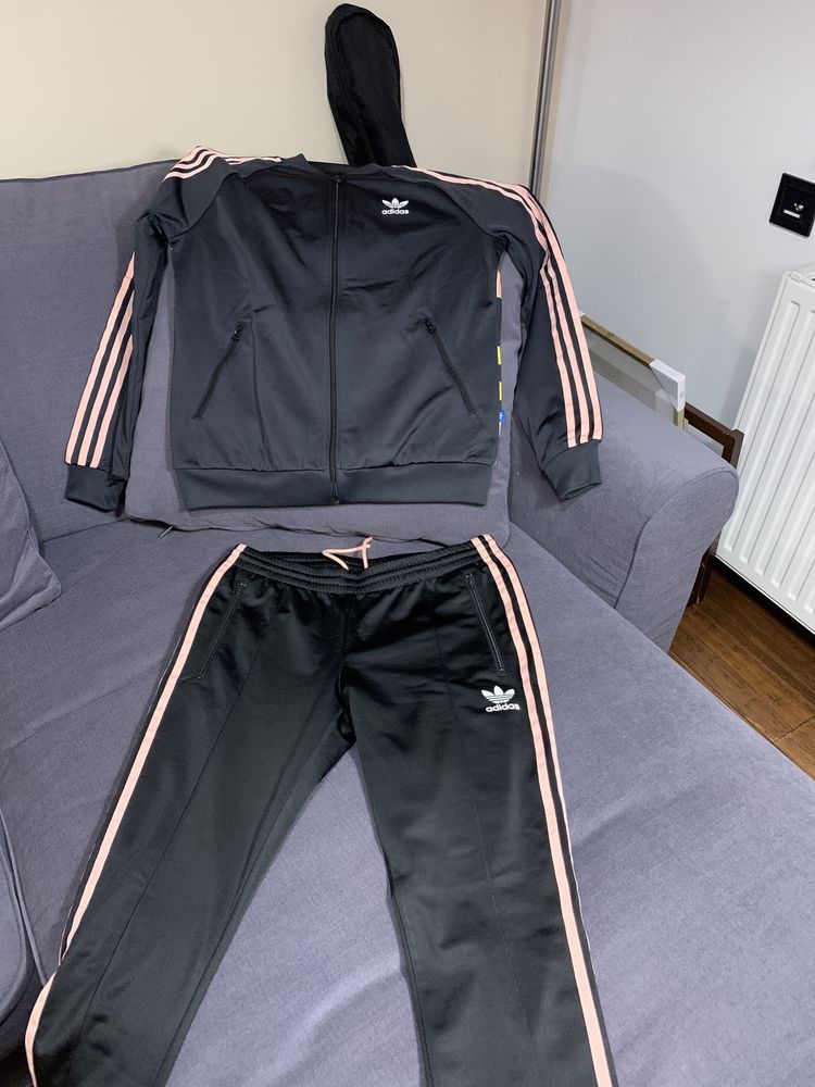 Dres adidas stan idealny