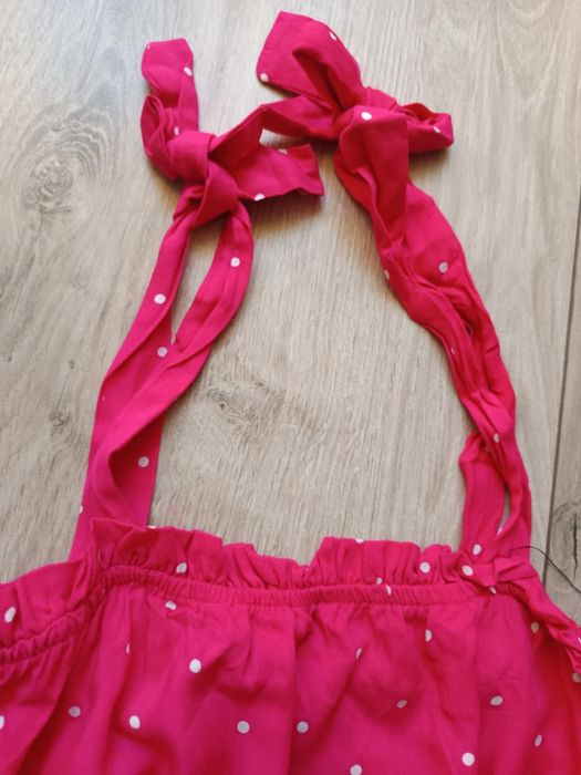 Nowy kombinezon fuksja w białe kropki, r.XS