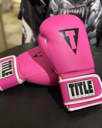 Женские боксерские перчатки Title Тайтл 10 унций