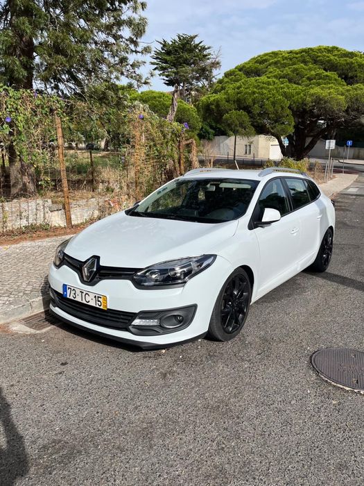 Vendo carro particular cor branco