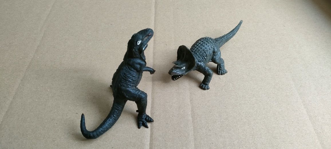Dinozaury Zabawki PRL - Triceratops i Tyranozaur