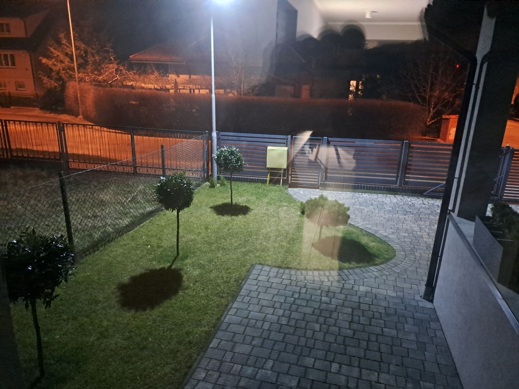 Nowy dom parterowy w mieście 120m2