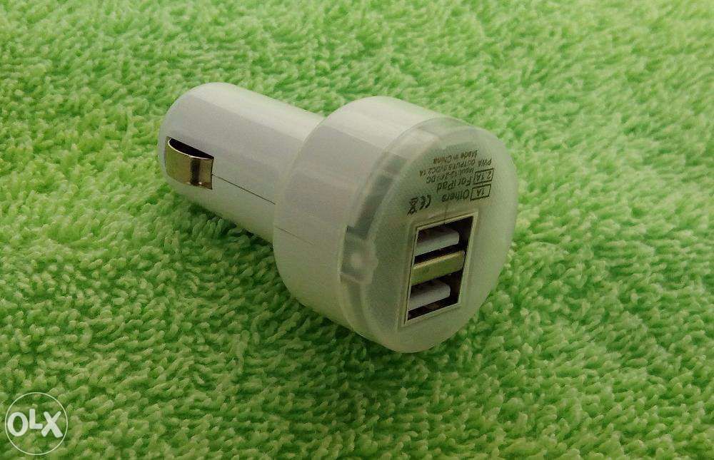 Carregador Duplo de Isqueiro USB