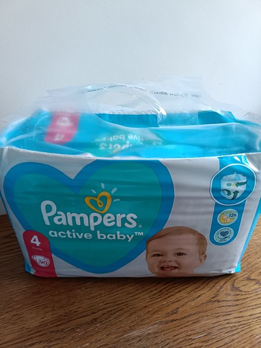 Pieluchy Pampers active baby 4