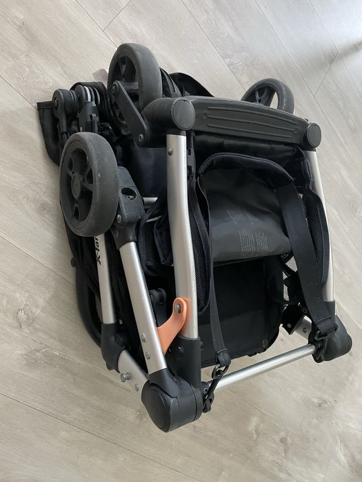 Wozek do samolotu X-lander X-Fly