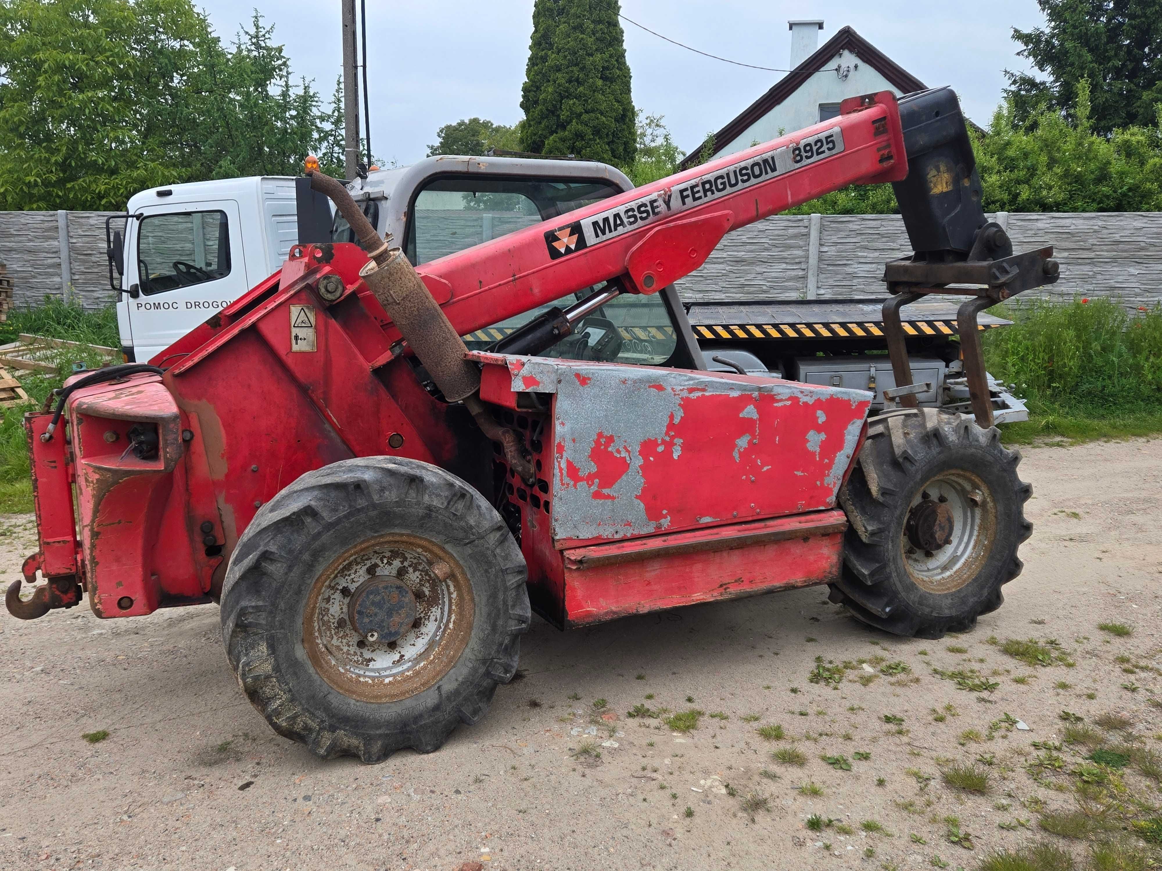 Ładowarka Teleskopowa Massey Ferguson 8925