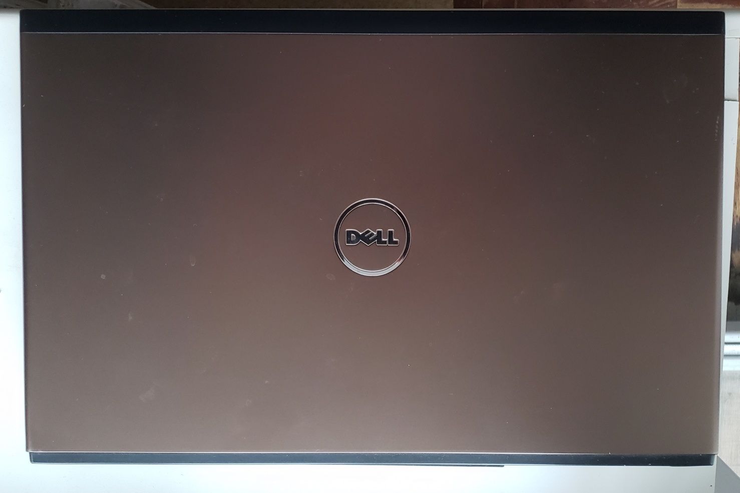 Dell Vostro 3700