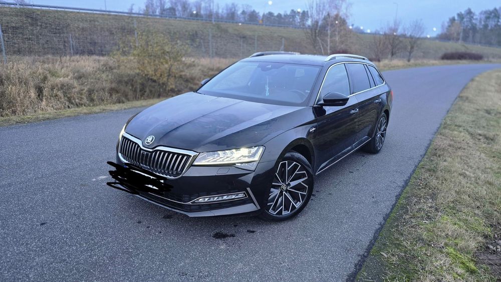 Skoda Superb Sprzedam Skoda Superb Combi L&K 2.0 TDI 200KM DSG bogate wyposażenie