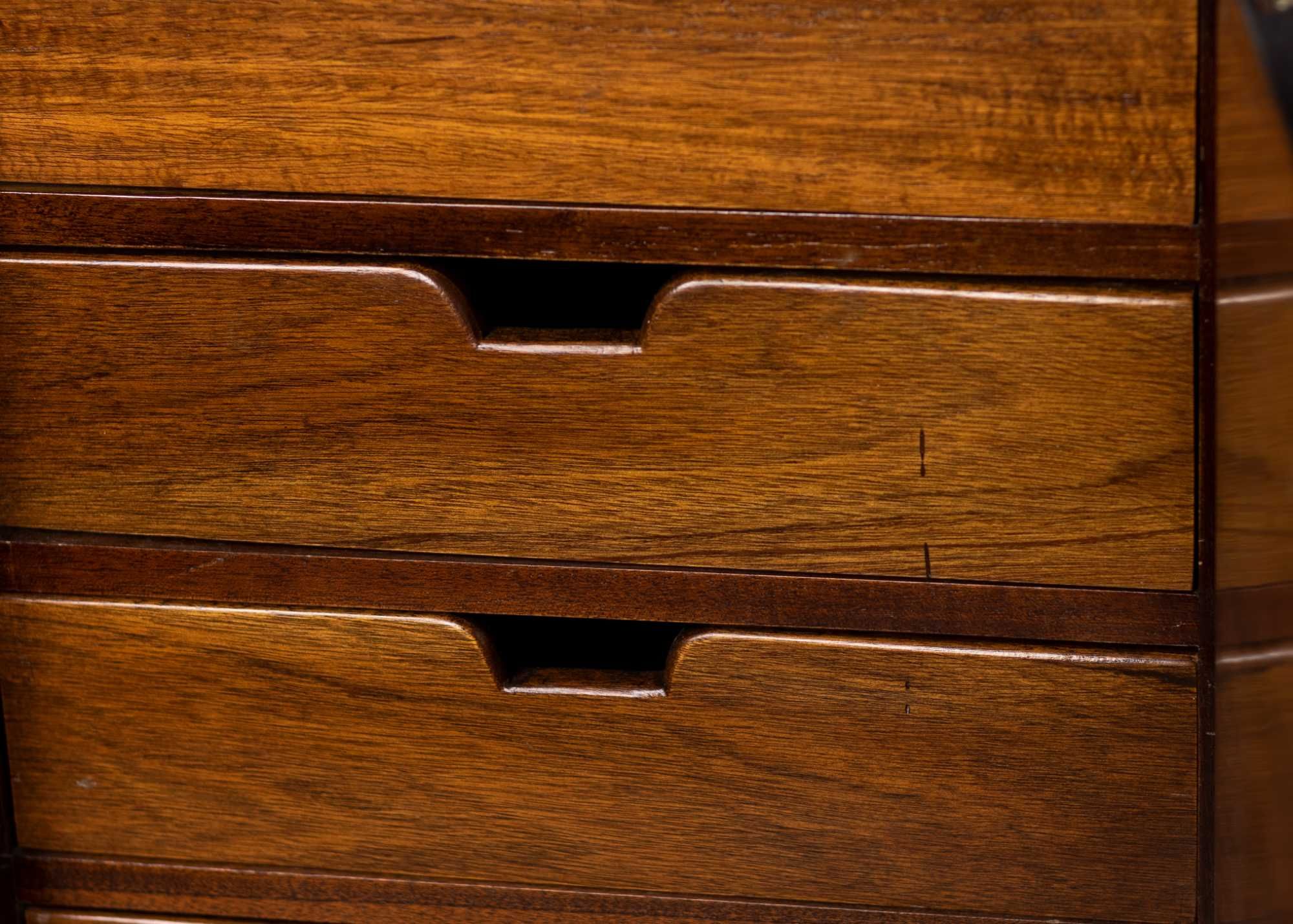 Sideboard francês nogueira Jules Leleu Arte Nova | século XX