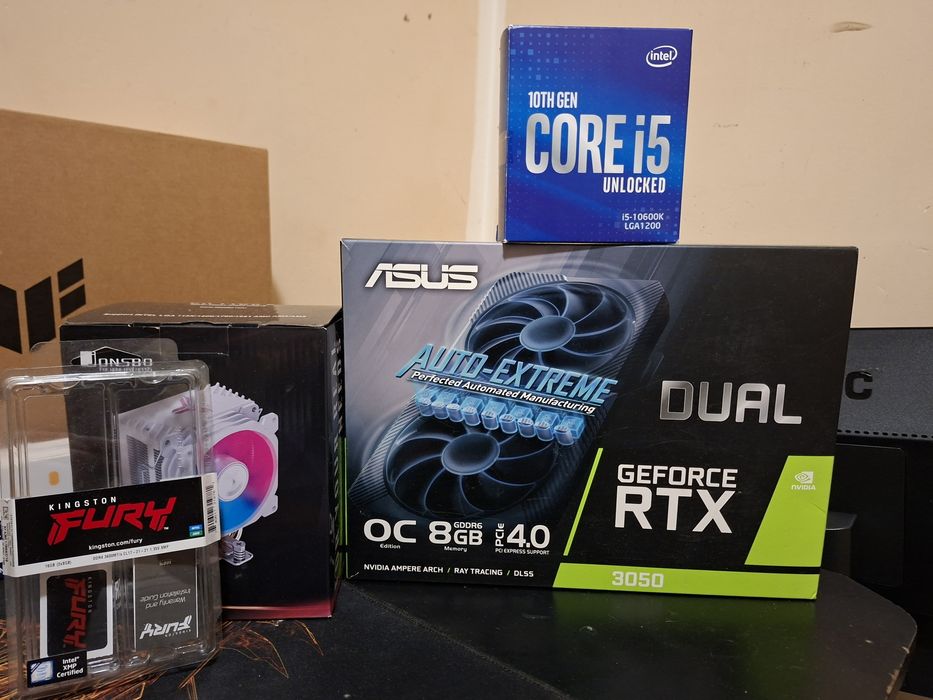 Komputer Gamingowy z Monitorem