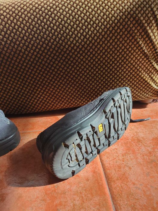 Sapatilhas caterpillar 41