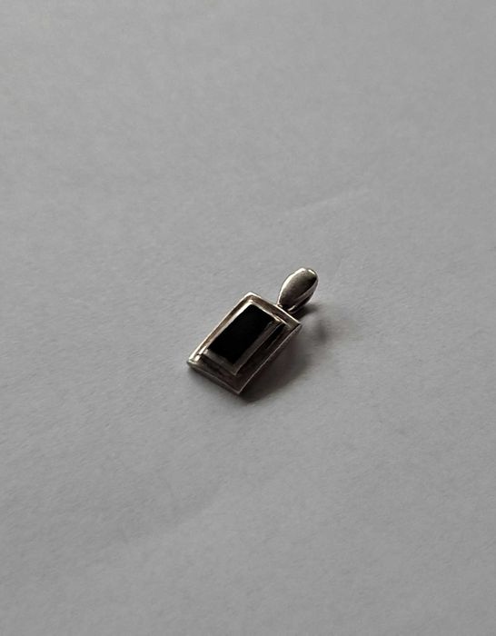 Srebrna zawieszka , waga 1,50g. próba 925