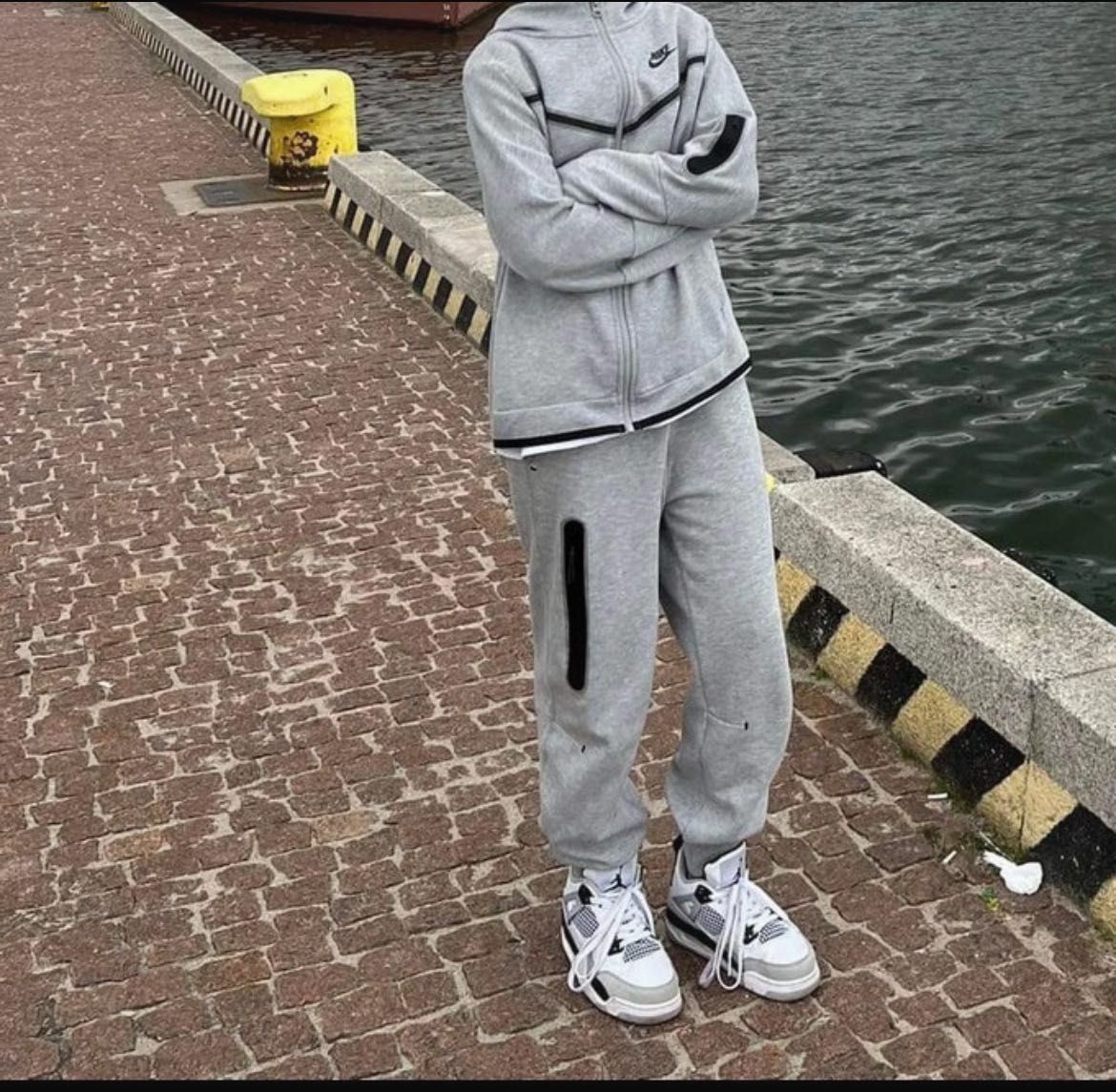 Nike Tech Fleece