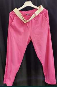 Minouu spodnie z paskiem kolor różowy.