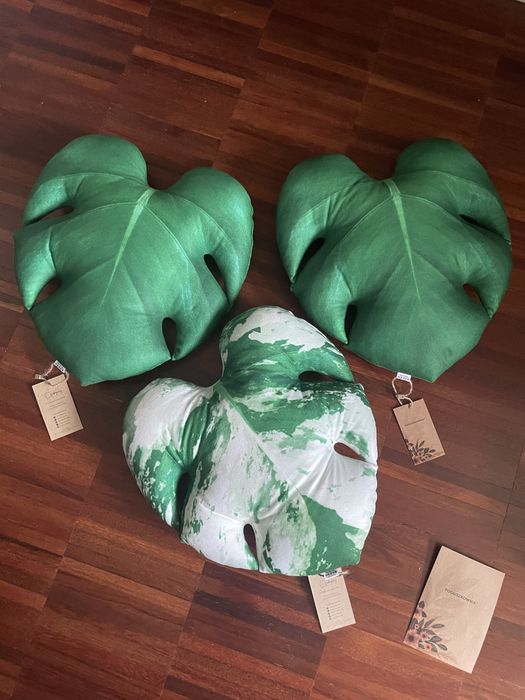 Nowa poduszka dekoracyjna liść monstery – Poduszkownia