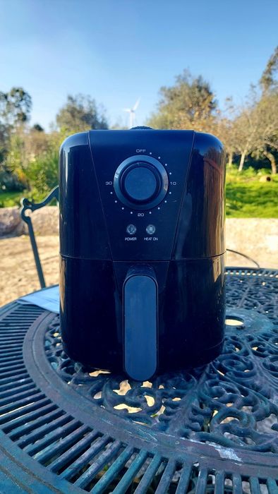 Fritadeira sem Óleo ELECTRONIA AF-89 – Airfryer – Excelente estado