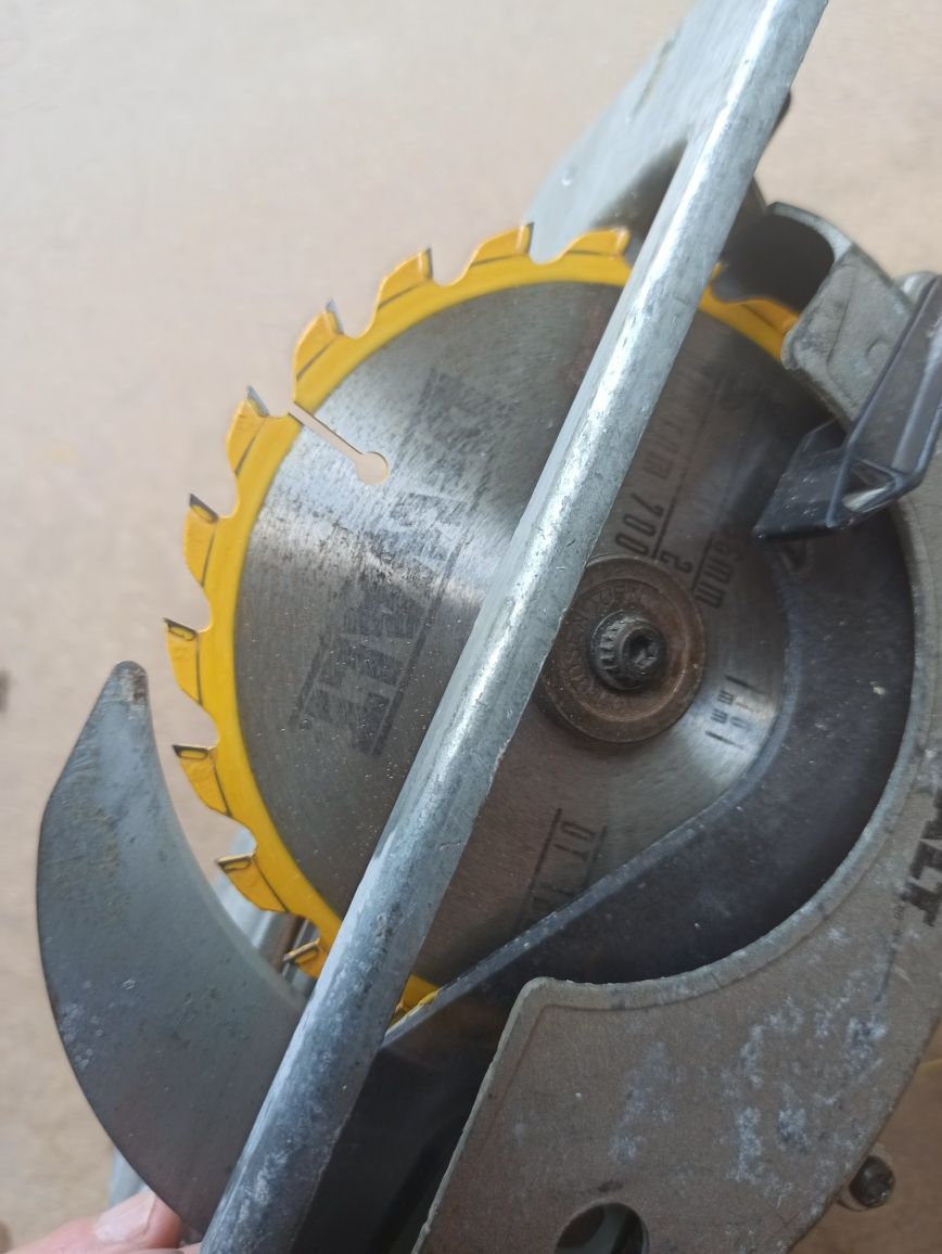 DeWalt piła i szabla DW 936 i DW 938