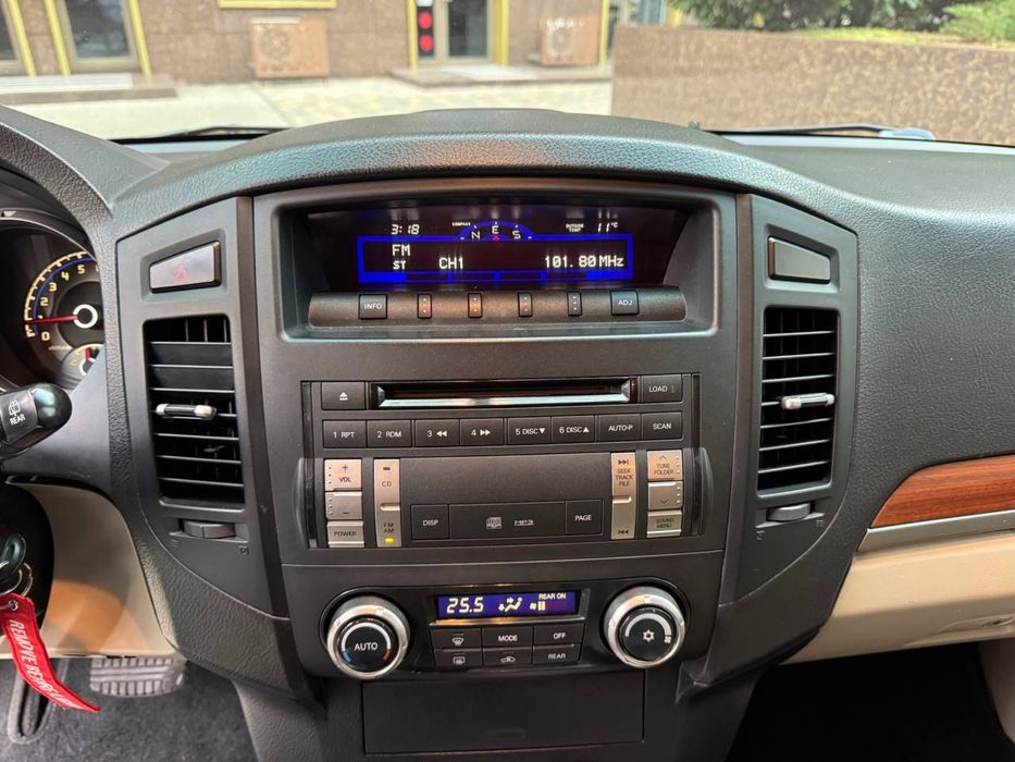 Продам Mitsubishi Pajero Wagon 2007