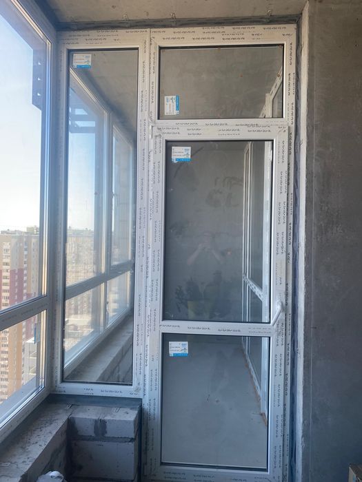Лоджія склопакет
