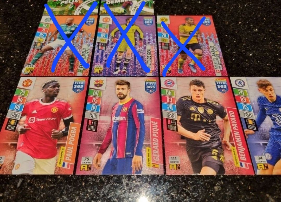 NOWE karty 2022 FIFA 365 Panini piłkarskie Titan Team Mate Pique Pogba