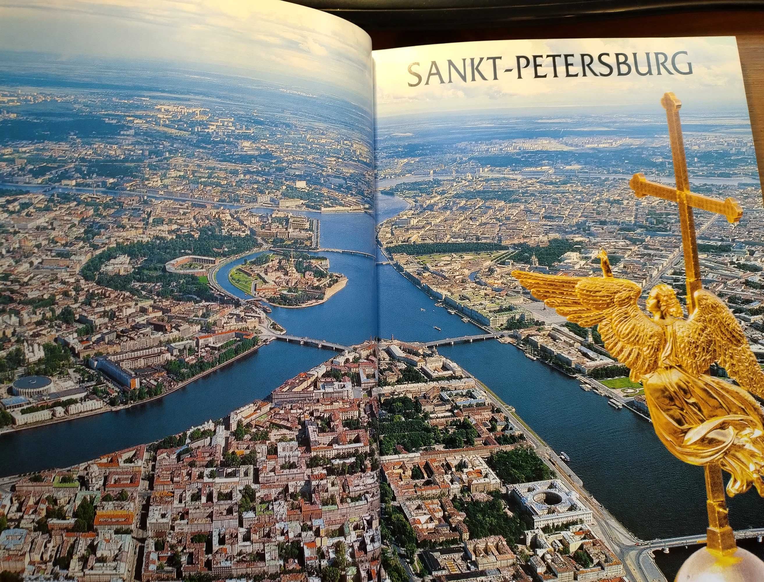 Sankt-Petersburg i jego przedmieścia, album - przewodnik