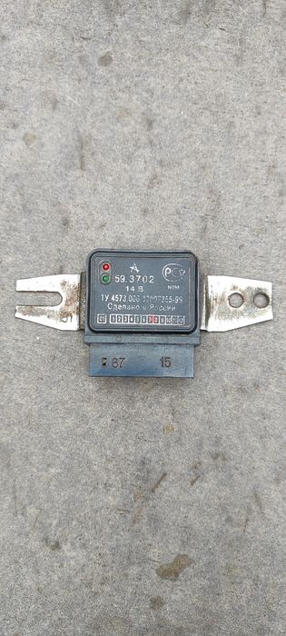 Реле регулятор напряжения зарядки ВАЗ классика