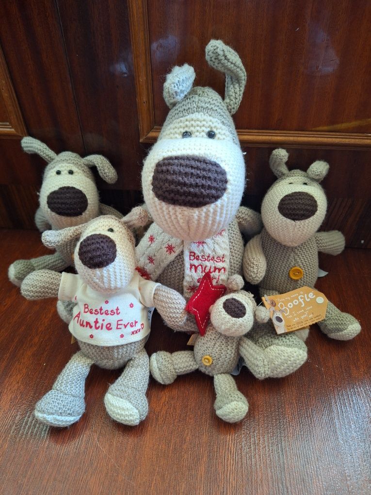 Вязаная игрушка boofle