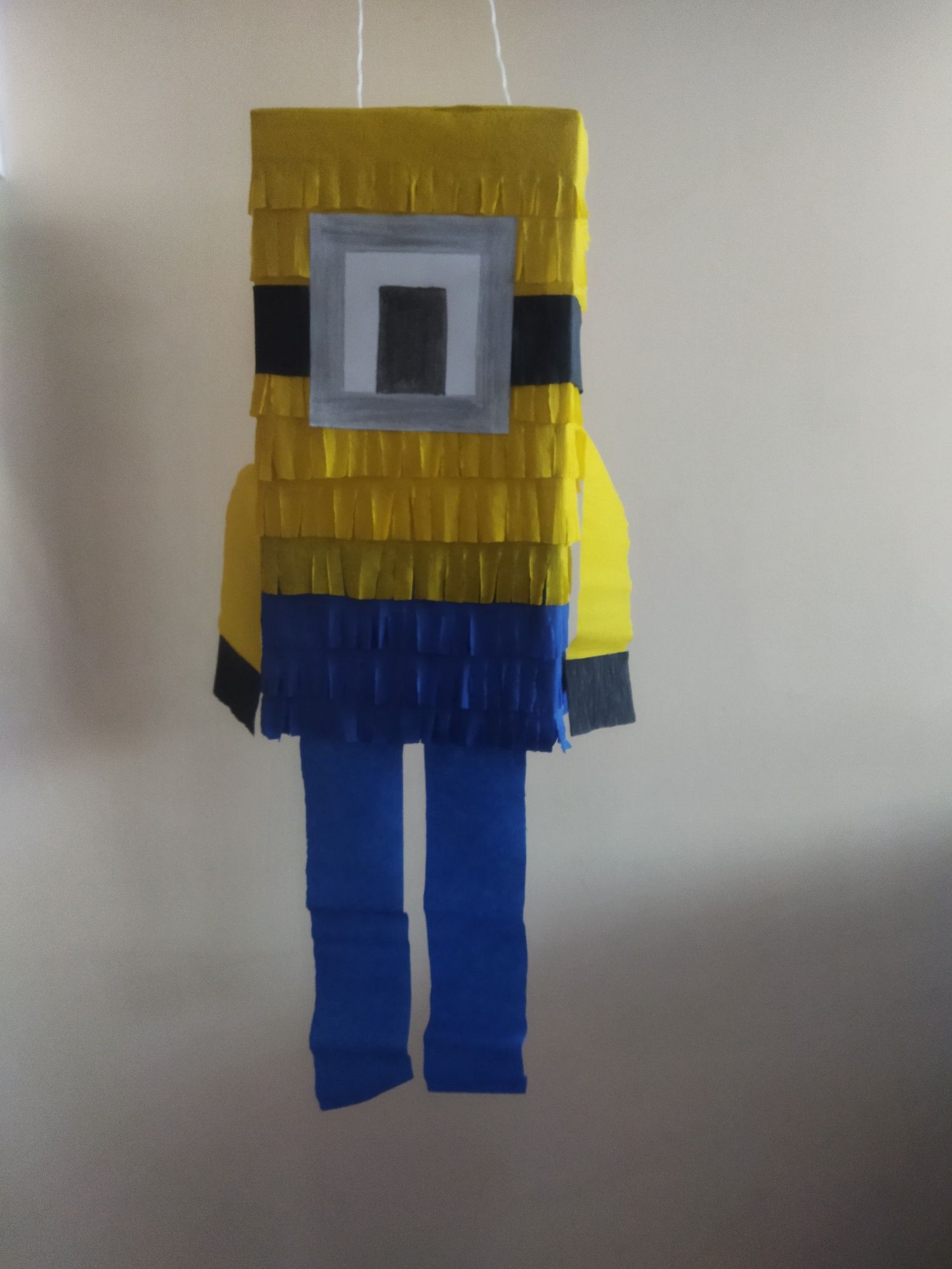 Zestaw piniata Minecraft Minion Minionek +kij