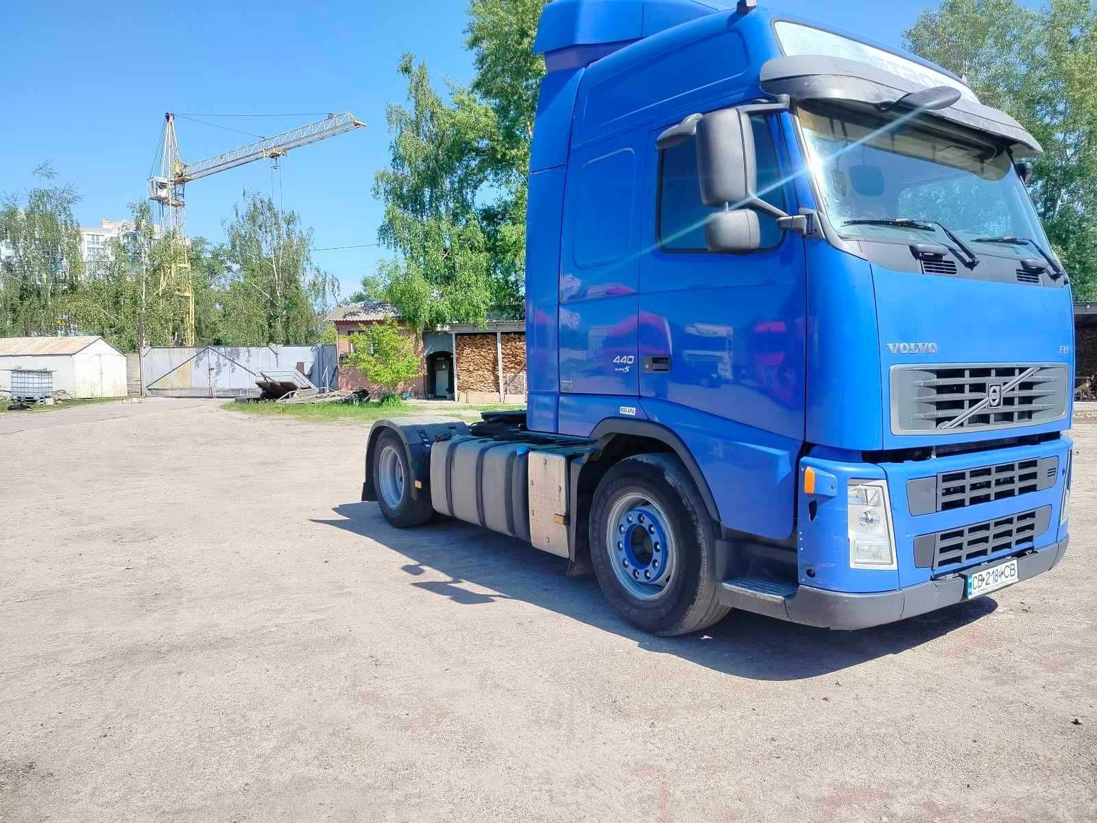 VOLVO FH 440 тягач