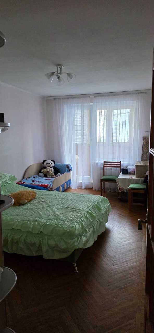 Здам 3к. квартиру по вул. Нескорених 32