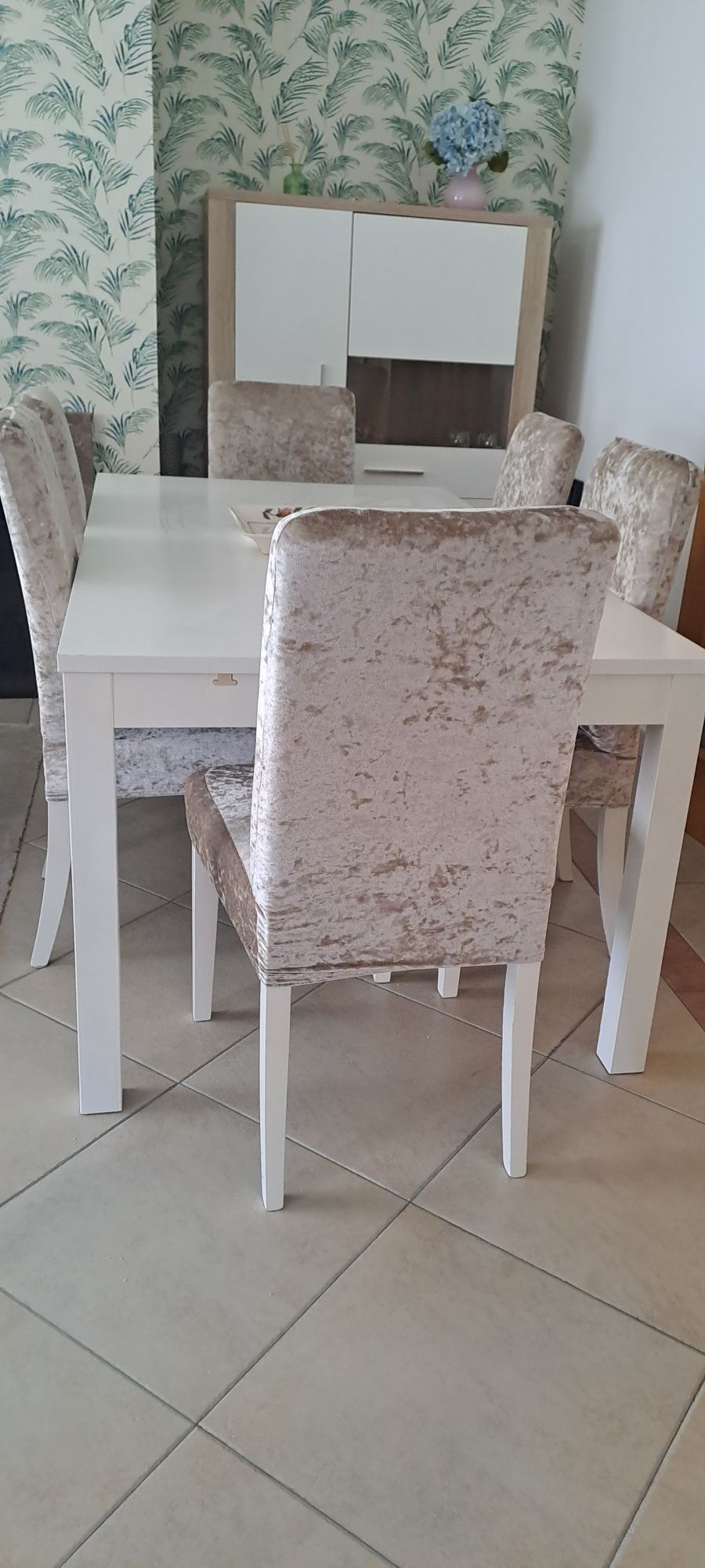 Mesa de refeições  ikea de 6 lugares
