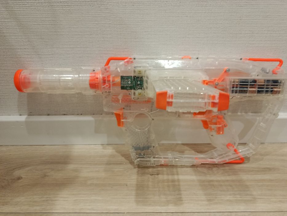 Nerf eveder светится без патронов