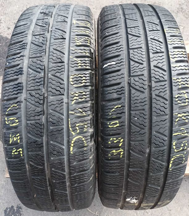 Pirelli Carrier Winter opony zimowe 215/70/15C - 2 szt. R15 W-wa WK