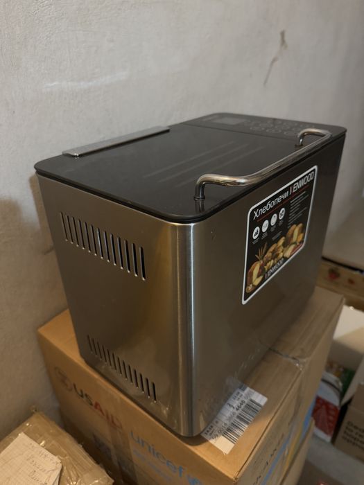 Продам хлебопечку kenwood bm450
