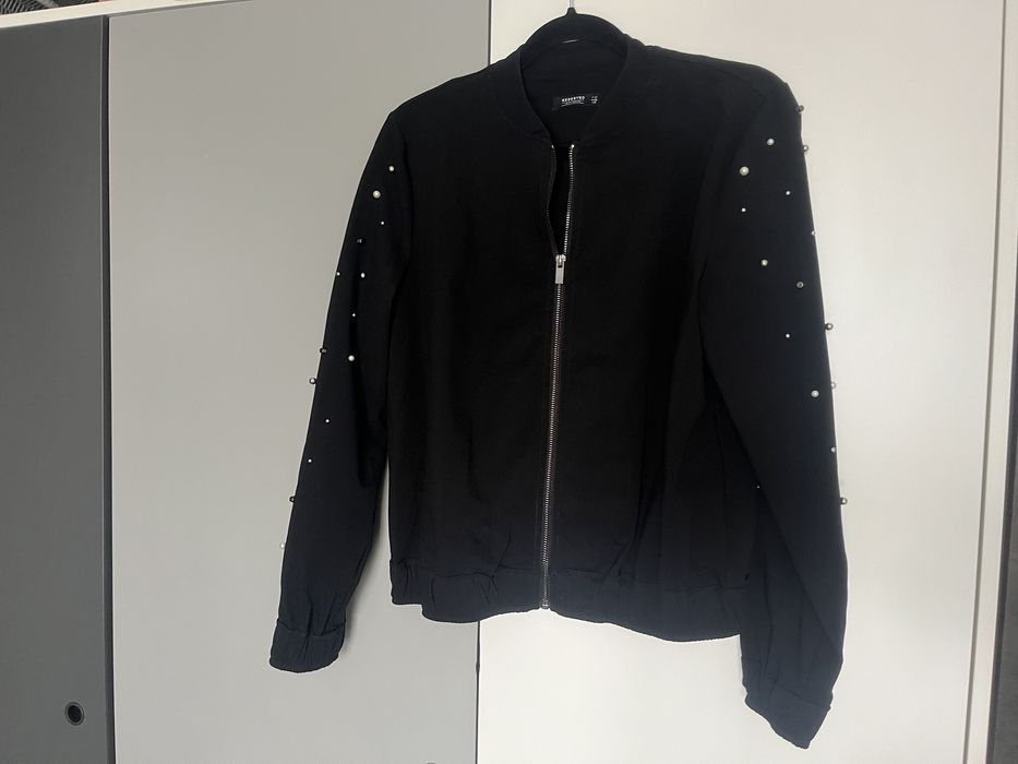 Czarna bluza Reserved jak nowa