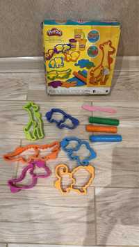 Фігурки з набору Hasbro Play Doh