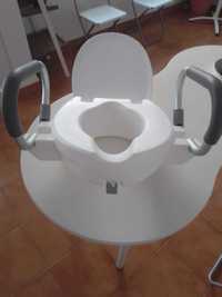 Cadeira para colocar em cima da sanita