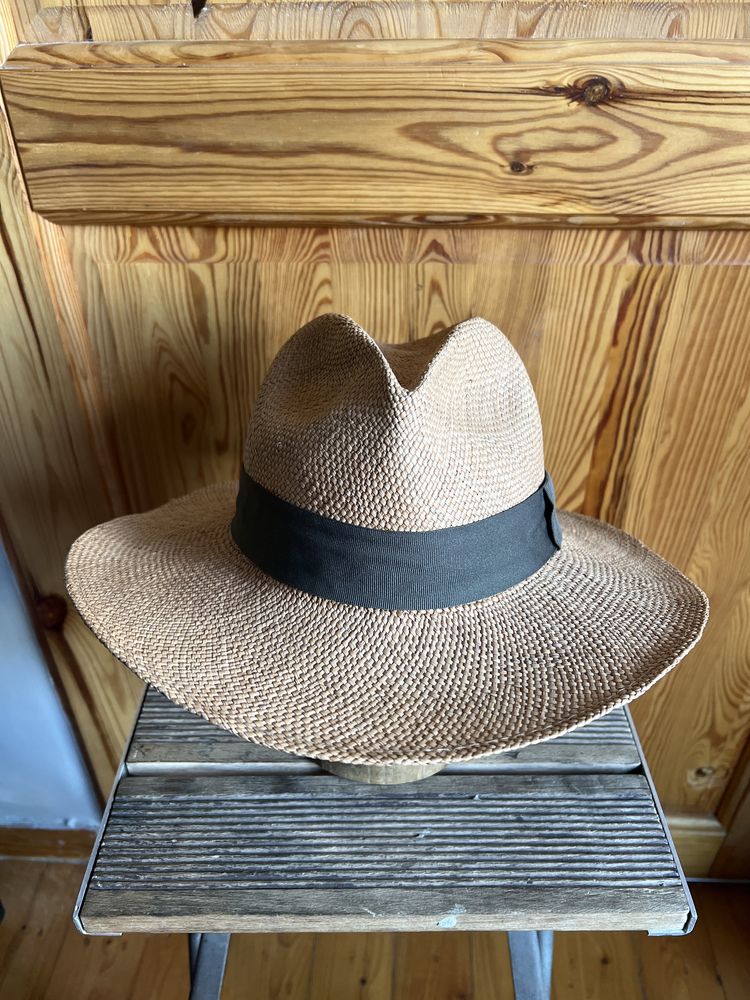 Sprzedam kapelusz firmy Panama Made in Ecuador rozmiar 60-61