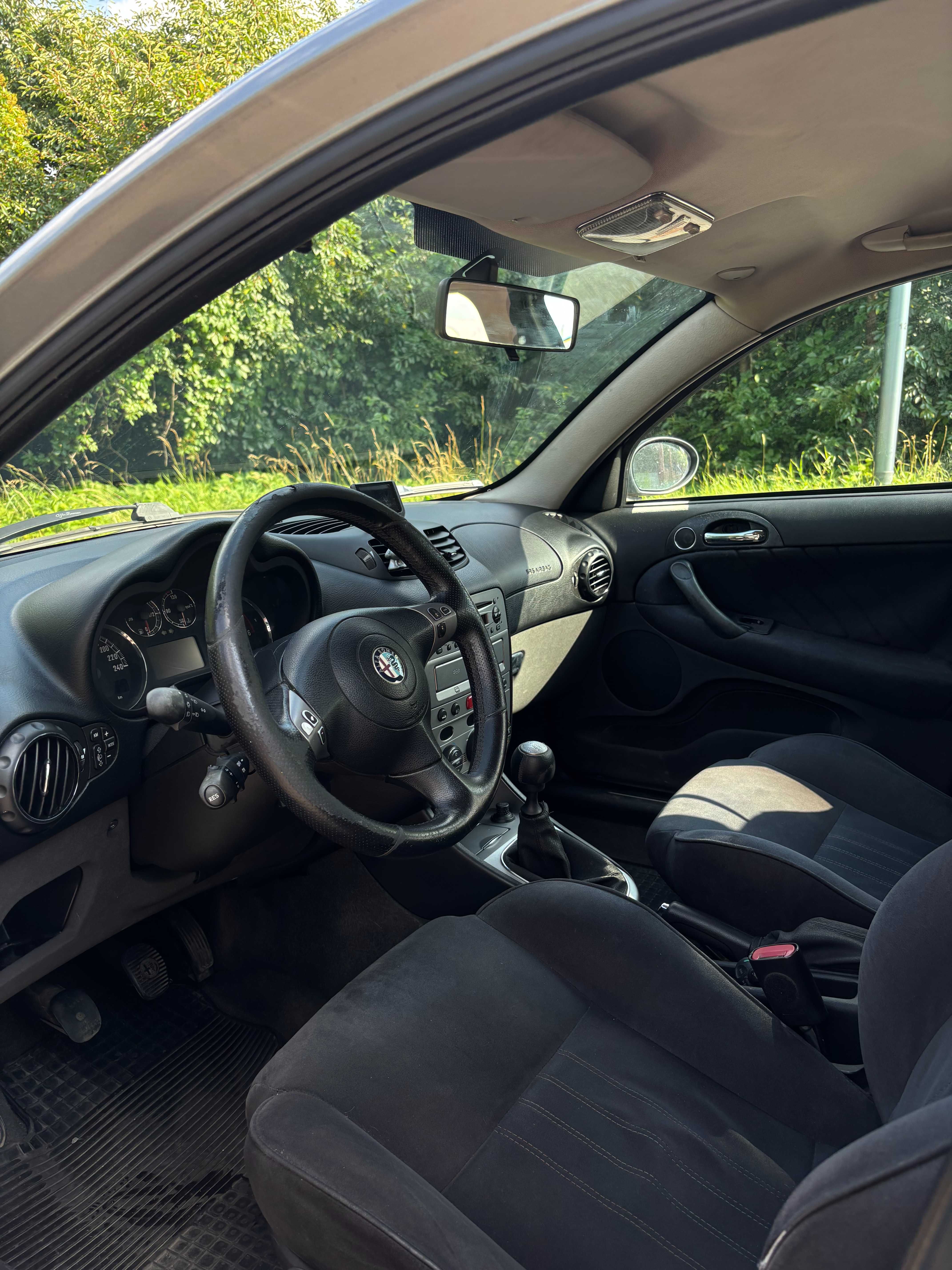 Alfa Romeo 147 1.9 JTDm 16v 150 KM