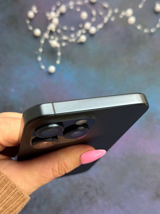 Продам Айфон . Срочно